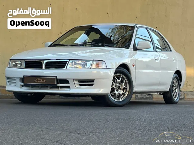 2001 ميتسوبيشي لانسر GLX