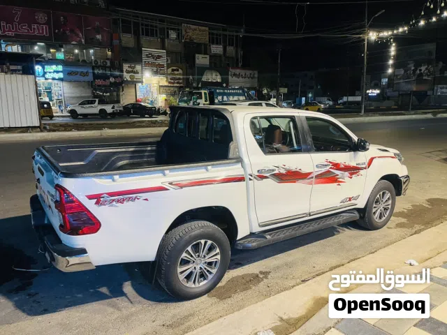 2021 تويوتا هيلوكس SR5