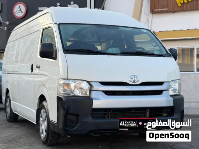 باص تويوتا هايس 2018