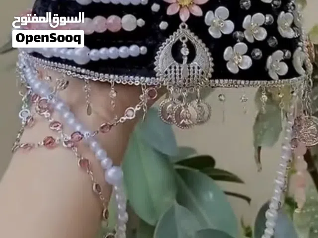 Handcrafted Kurdish Velvet Headpiece – Traditional Elegance with Modern Sophistication