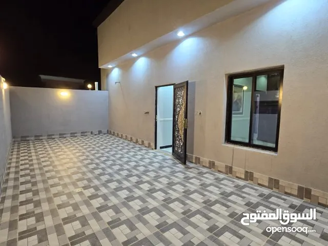200m2 5 Bedrooms Apartments for Sale in Jeddah Hai Al-Tayseer