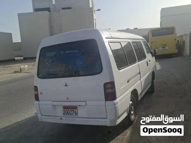 2013 ميتسوبيشي L200 Standard