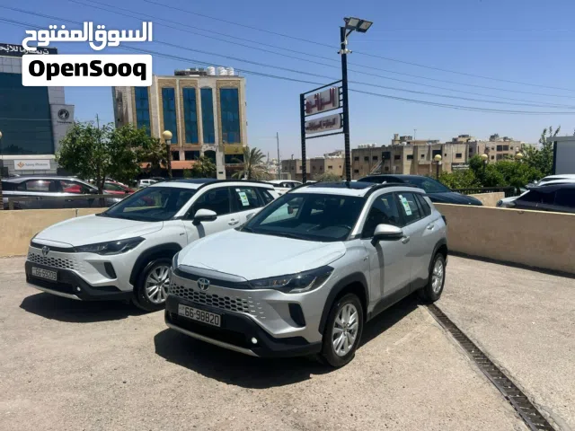 2025 Toyota Corolla Cross XLE