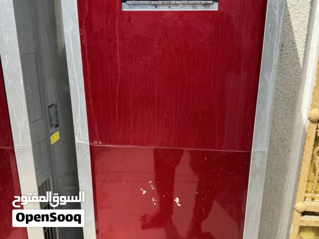 سبلت فقط قطعة داخلية نوع توست 3طن نظيفة بيها ليك قليل فقط