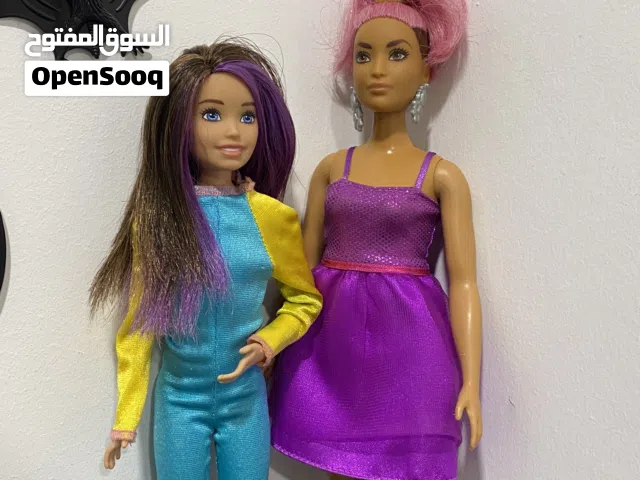 دمى باربي مميزة وأصلية للبيع بحالة ممتازة جداً