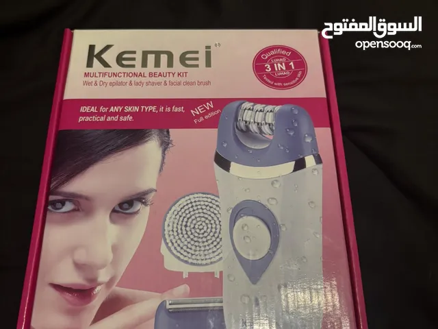 ماكينة ازالت شعر جديده و بها راس لتنظيف البشره