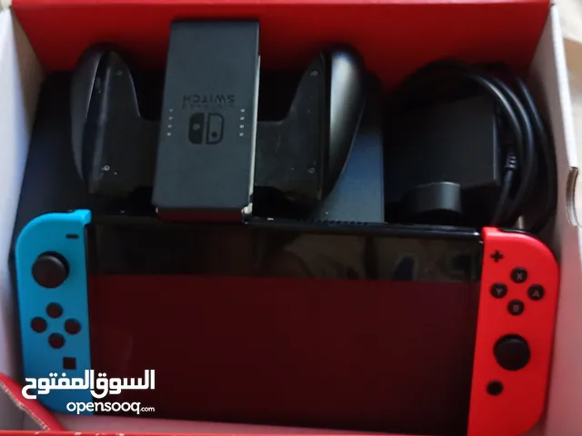 *NEW* Nintendo switch Oled (2025 model) Good for gaming and comes with capture card