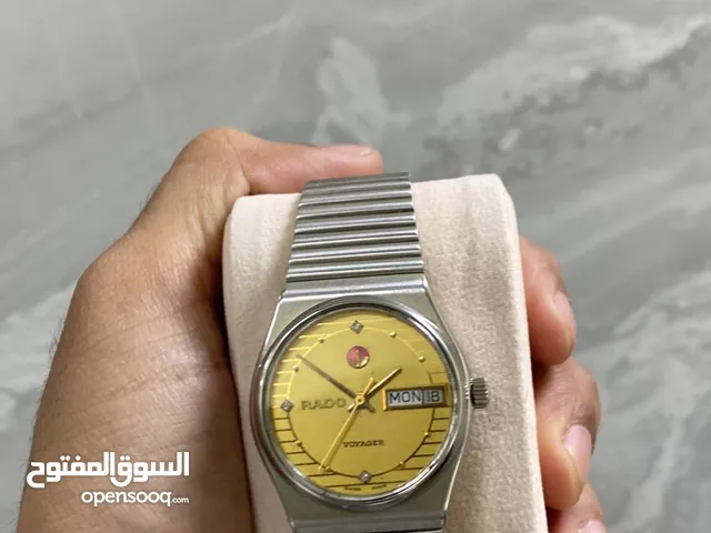 ساعه رادو فنتج مخزنه شبه جديده ثلاث حبات الماس .
