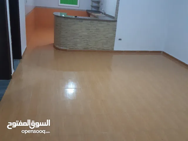 250 ft 3 Bedrooms Townhouse for Rent in Tripoli Al-Sabaa