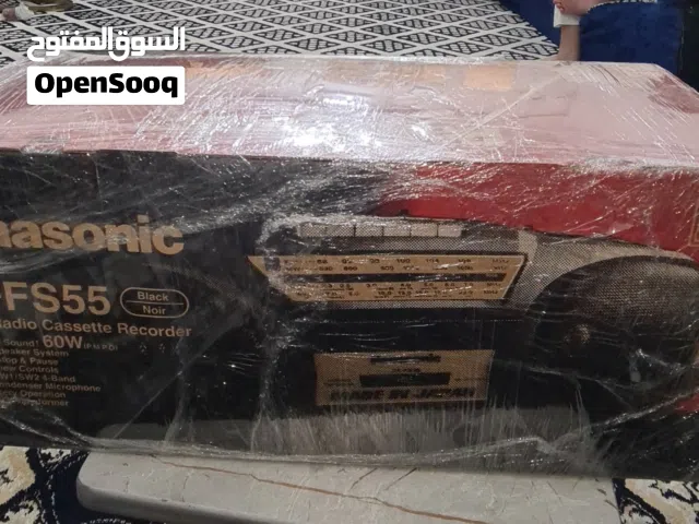 للبيع مسجل كاسيت وراديو ناشيونال ياباني نوادر بالكرتون