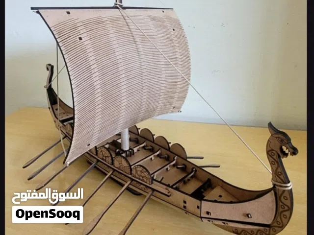 نموذج خشبي تفصيلي لسفينة فايكنغ