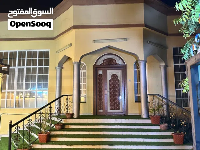 216 m2 3 Bedrooms Villa for Sale in Al Batinah Barka