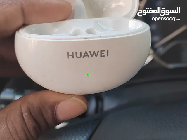 Huawei 5i only charger box