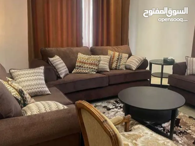 140 m2 2 Bedrooms Apartments for Rent in Amman Um El Summaq