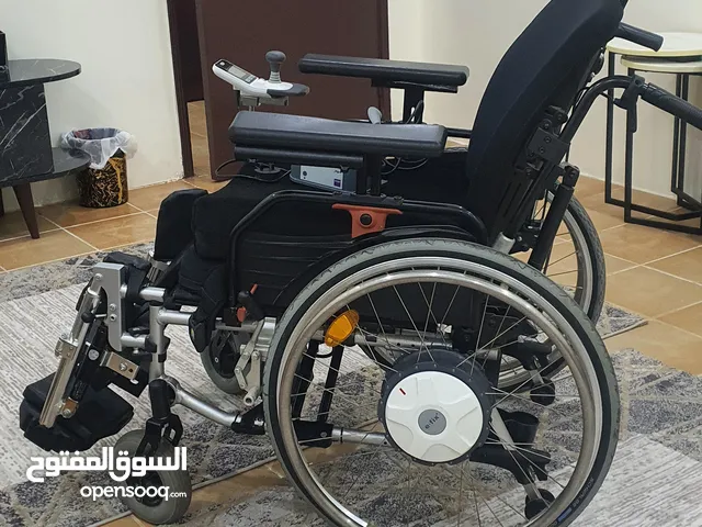 كرسي متحرك كهرباء شبه الجديد