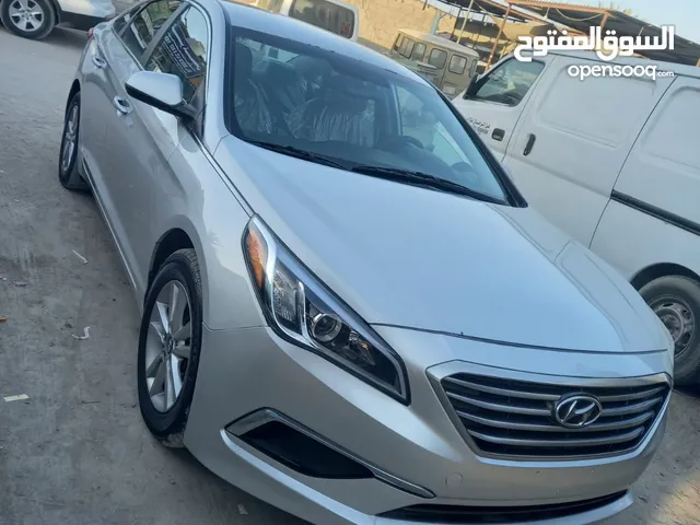 Hyundai Sonata 2016 model