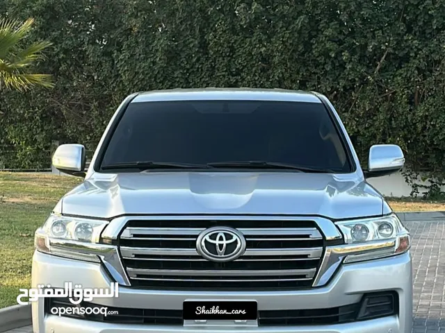 Toyota L/Cruiser GXR V6 - 2016