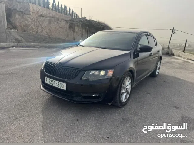 سيارة سكودا اوكتافيا موديل 2015 ترخيص 2014 فحص نظيف نظيف