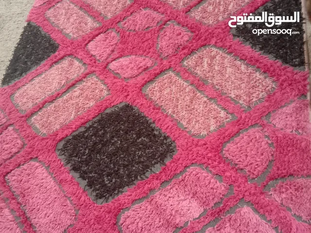 سجاد شاغي شبه جديد