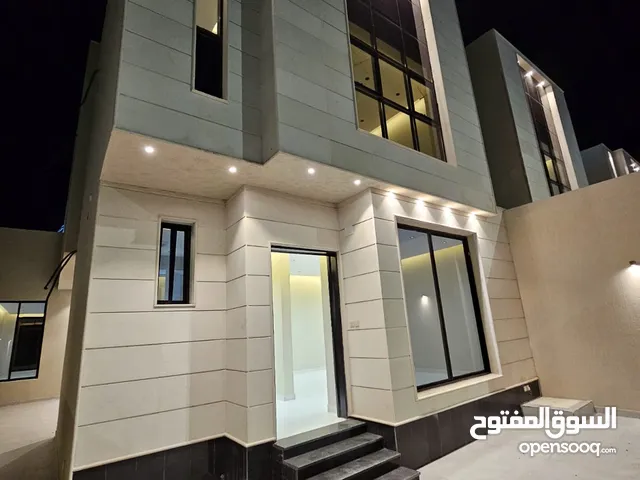 400 m2 More than 6 bedrooms Villa for Sale in Taif Al-Akhabab