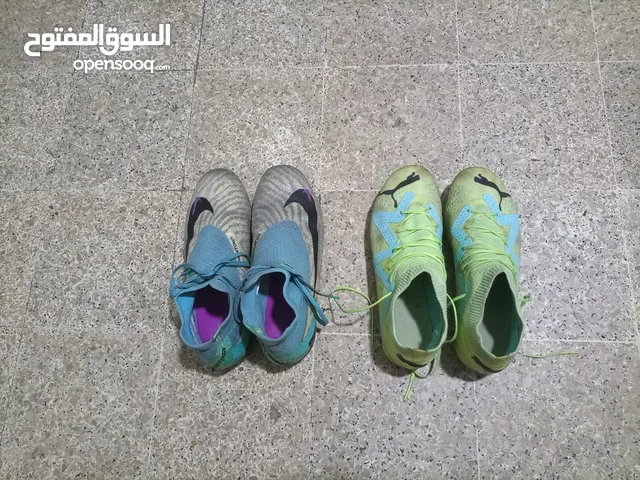 puma and phantom shoes, don't watch, start to play!