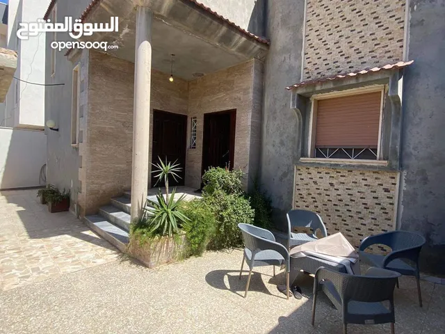 185 m2 4 Bedrooms Villa for Sale in Tripoli Al-Sabaa