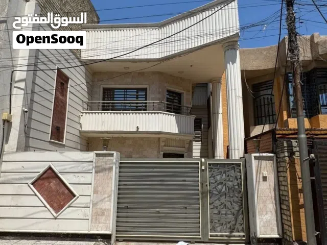 دار للبيع في حي جهاد منطقة هادئه