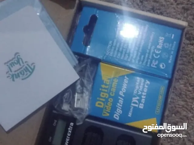 شاحن وبطاريات لكاميرات نيكون عدة انواع