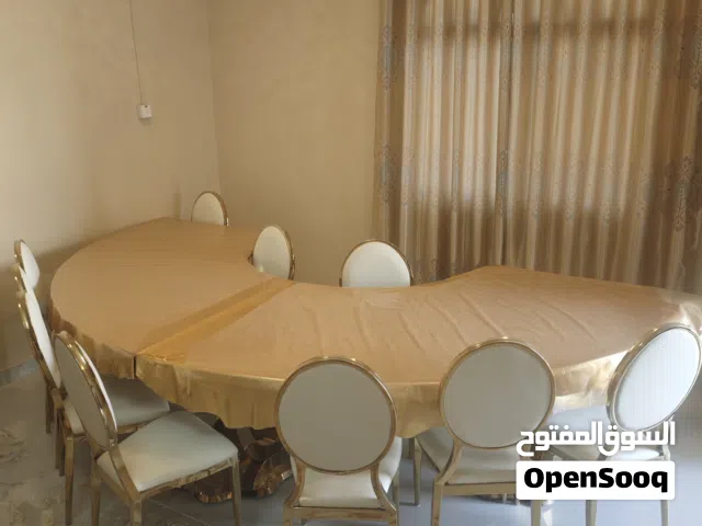سفرة طعام فخمة جداً (تصميم مقوص) للمجالس والصالونات الكبيرة تكفي 10 اشخاص