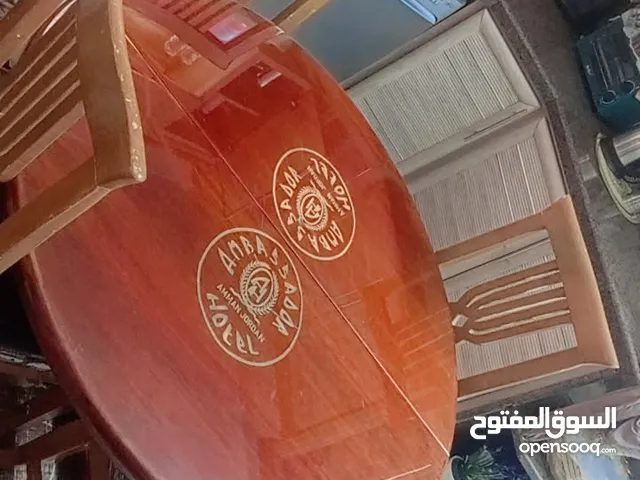 طاوله سفره مع اربع كراسي تفصيل ثقيل