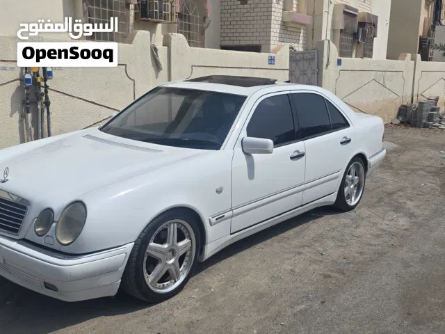 2000 مرسيدس بنز الفئة-E E 430
