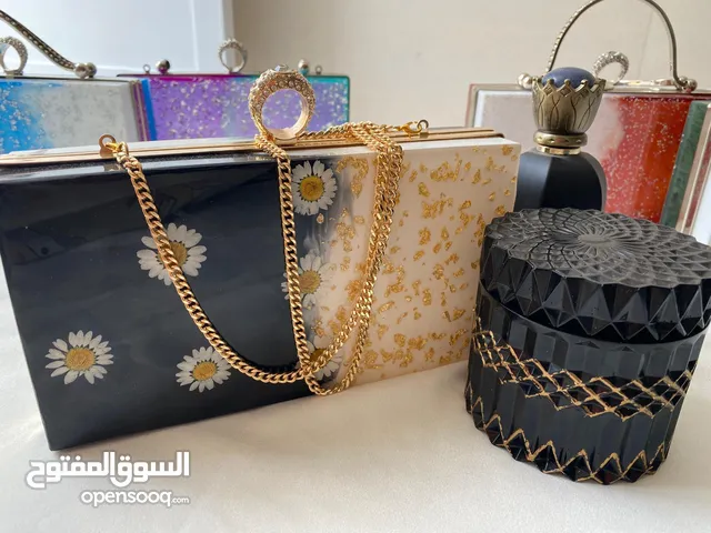 * Gold Bloom  * Artful Bag  * Floral Chic