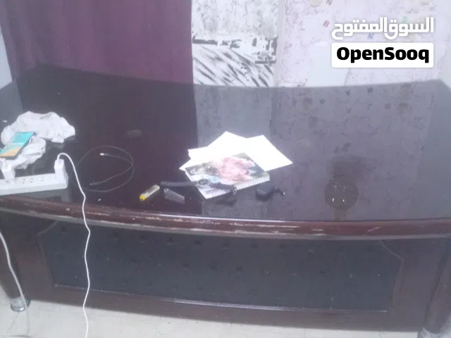 مكتب خشب بالبيع