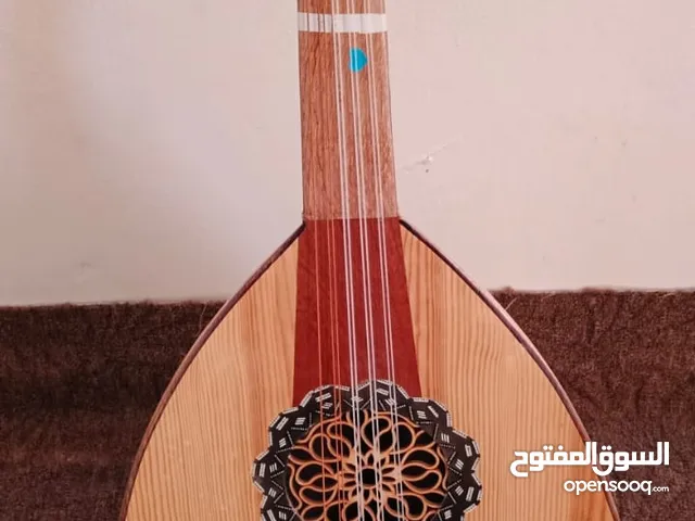 عود احترافي مع حقيبة