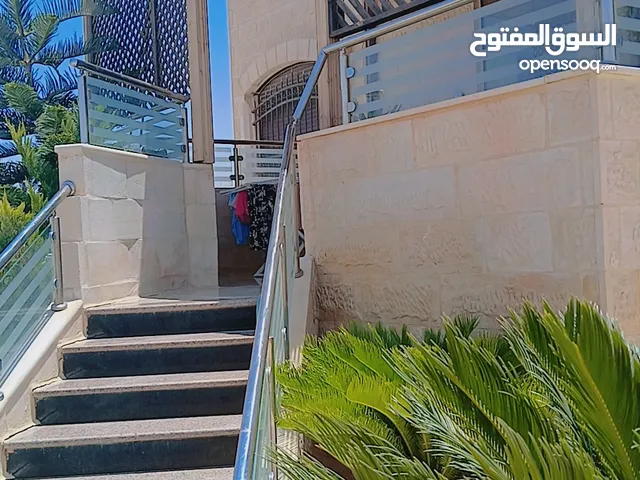 فيلا للبيع شارع المية بالقرب من كازية شريم تشطيبات سوبر ديلوكس