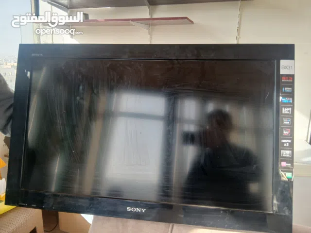 شاشة النوع سوني حجم 32 انش وقابل للتفاوض للجاد الشاشه بحق الله كويسه في علامه نهدي خفيفة اعلى الشاشه