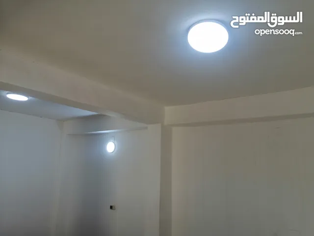 مخزن للايجار في حي الأندلس