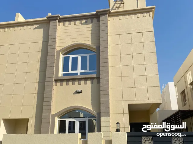 320 m2 More than 6 bedrooms Villa for Sale in Muscat Ansab