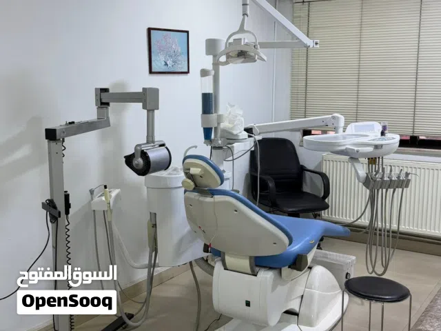 عيادة اسنان للبيع