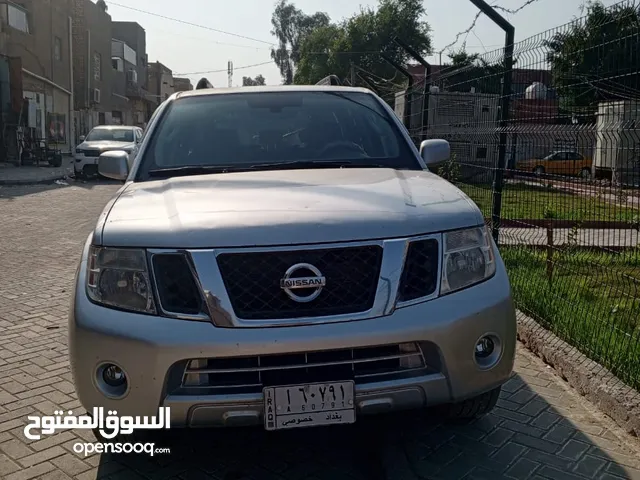 Nissan Pathfinder SL in Baghdad