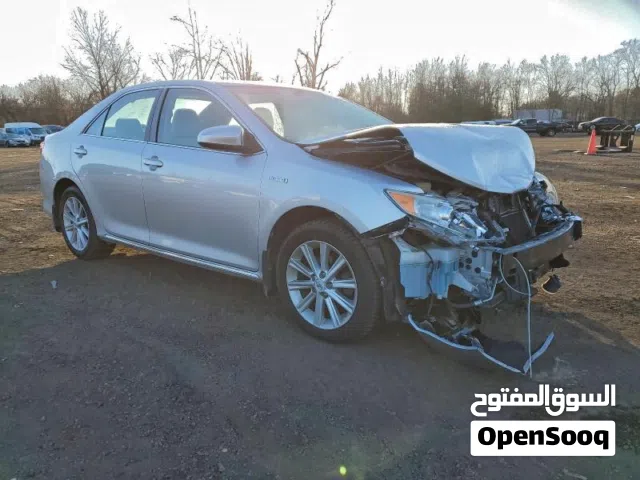 2013 تويوتا كامري XLE