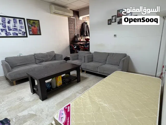 Sofa set used with single bed