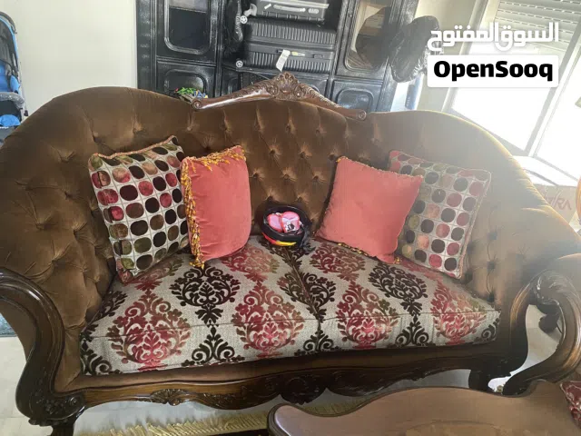 طقم كنب زان مصري اصلي تفصيل (وليس تجاري)بحاله الوكاله