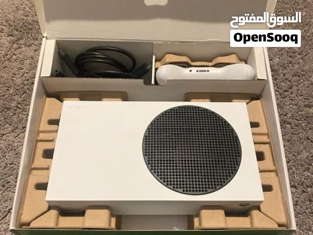 للبيع اكس بوكس سيرس اس معه بوكس و واحد