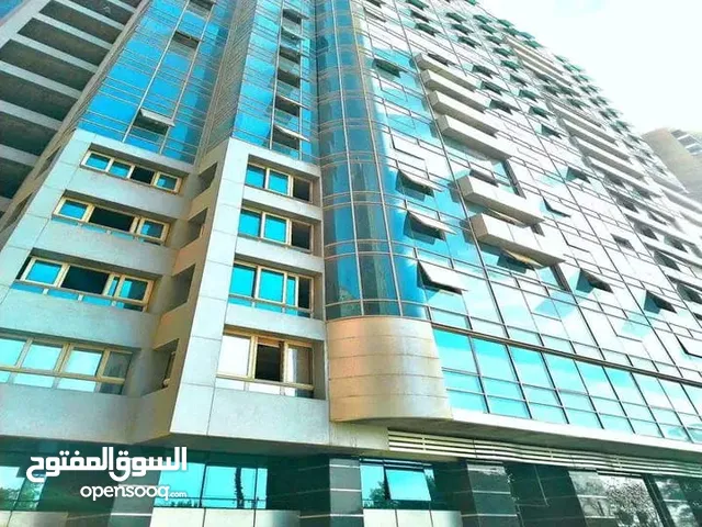 وحده فندقيه علي كورنيش النيل متشطبه بالكامل بالتكيفات والأجهزة