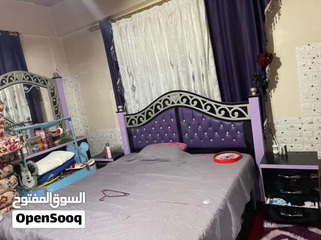 غرفه نوم كامله تفصيل  شبه وكاله ولا فيها ايا اشي