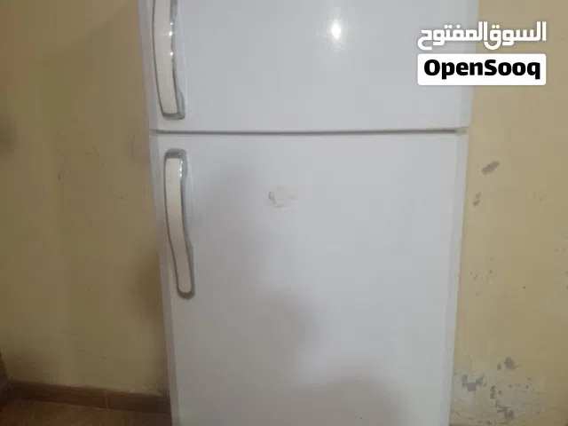 ثلاجة للبيع بسعر حرق