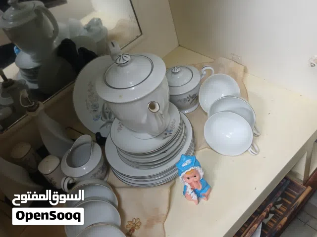 للبيع طقم شاي وجاتوه ياباني أنتيك (Meiko China) موديل الخمسينات، حالة ممتازة ومكتمل تماماً