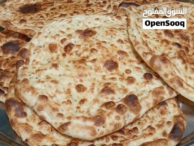 فرن الخبز وجميع انواع الفطائر  والمعجنات  شغال
