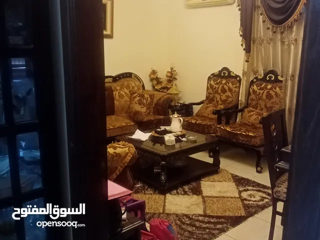 114 m2 4 Bedrooms Apartments for Sale in Amman Al Hashmi Al Shamali